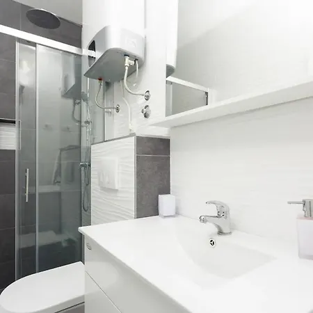 아파트 Modern On The Perfect Location In